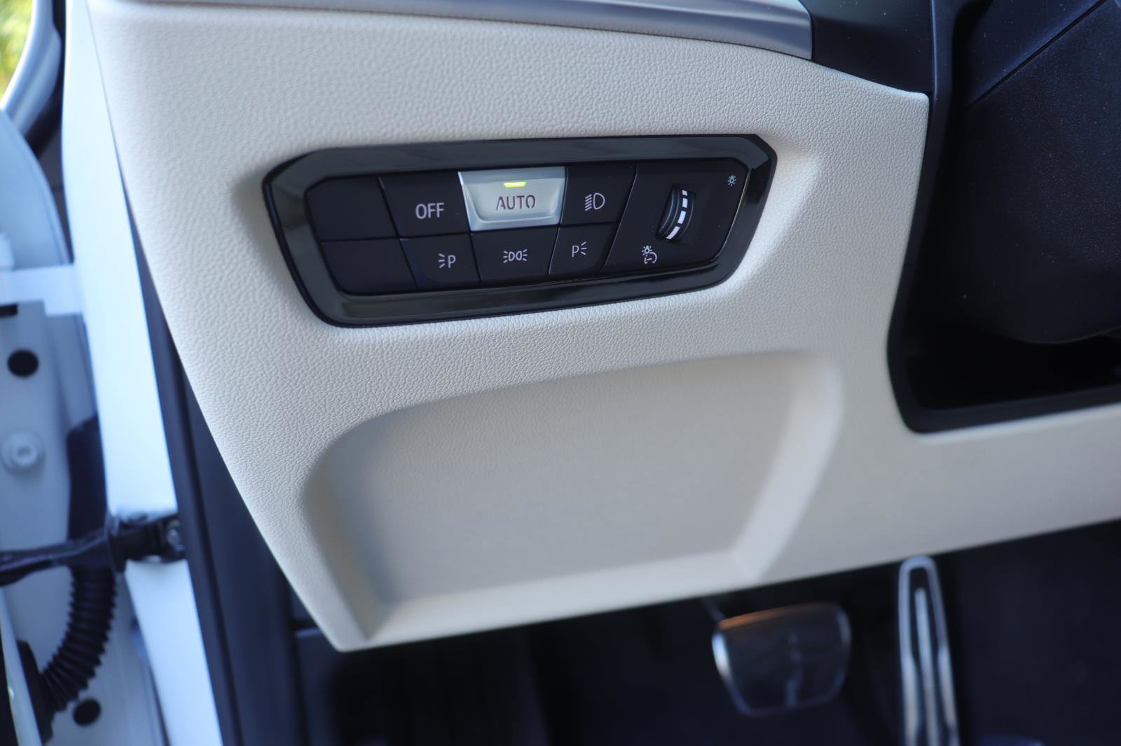 New 2026 BMW 430i Coupe w/ M Sport Package image 24