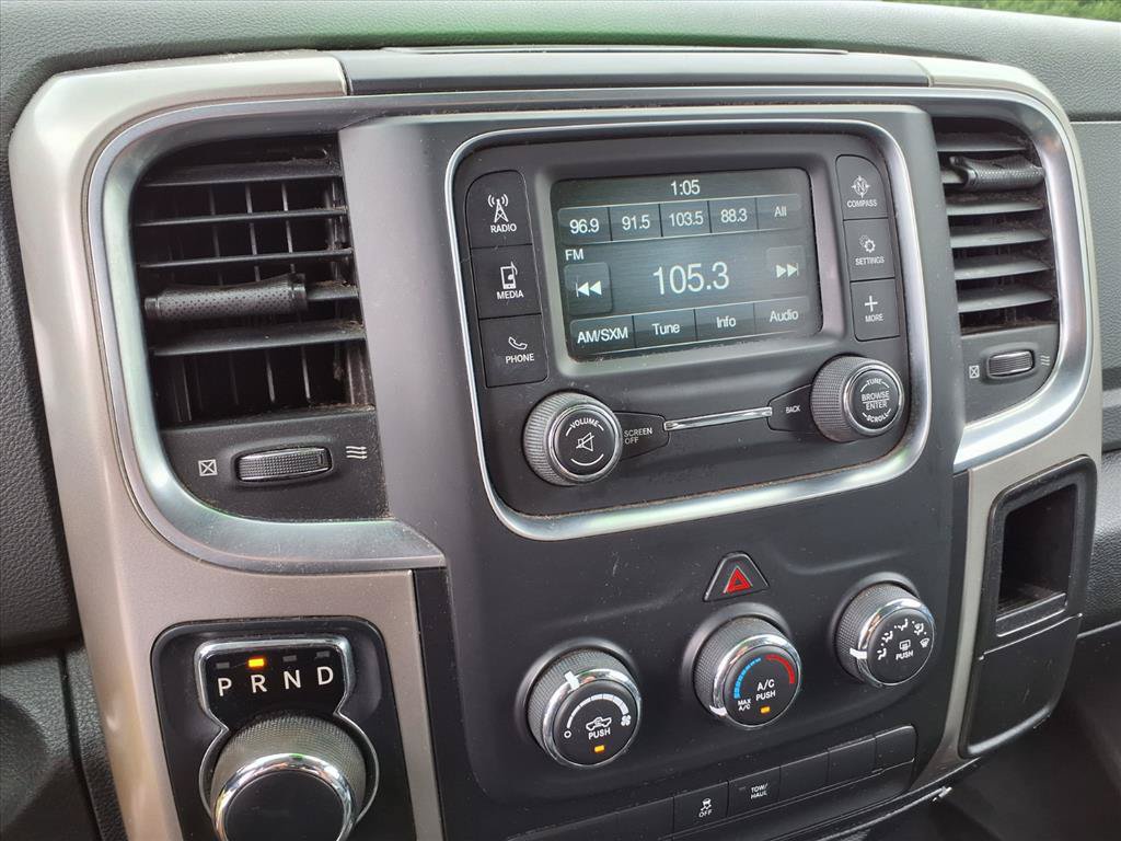 Used 2017 RAM 1500 Classic SLT AWD/4WD image 13