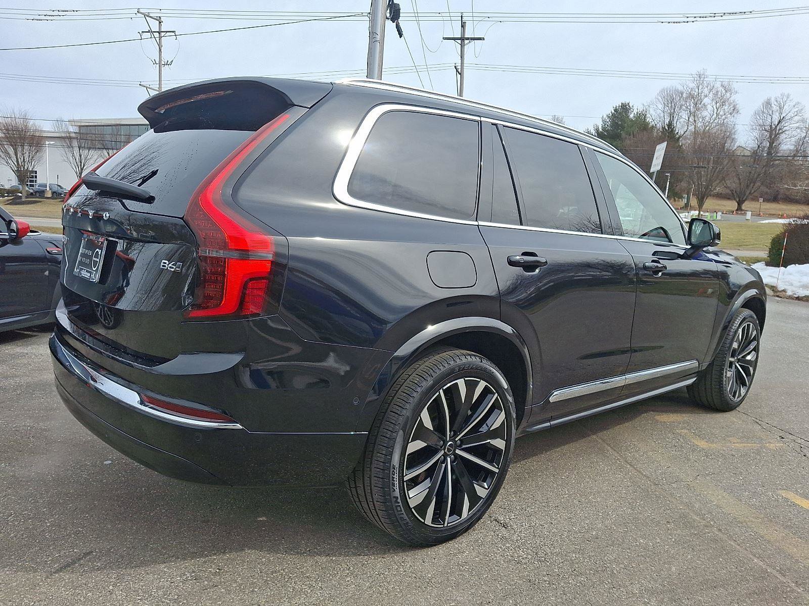 Certified 2025 Volvo XC90 B6 Plus image 6
