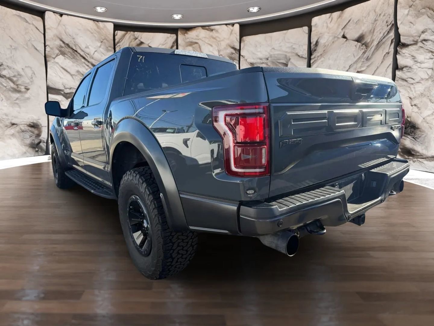 Used 2018 Ford F150 Raptor w/ Equipment Group 802A Luxury AWD/4WD image 8