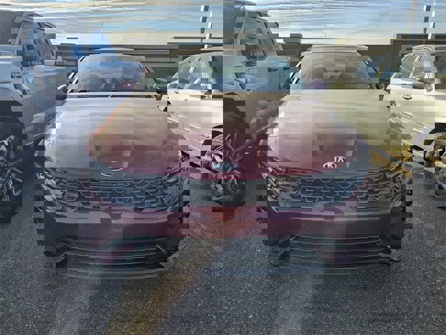 Used 2021 Kia K5 LX image 2