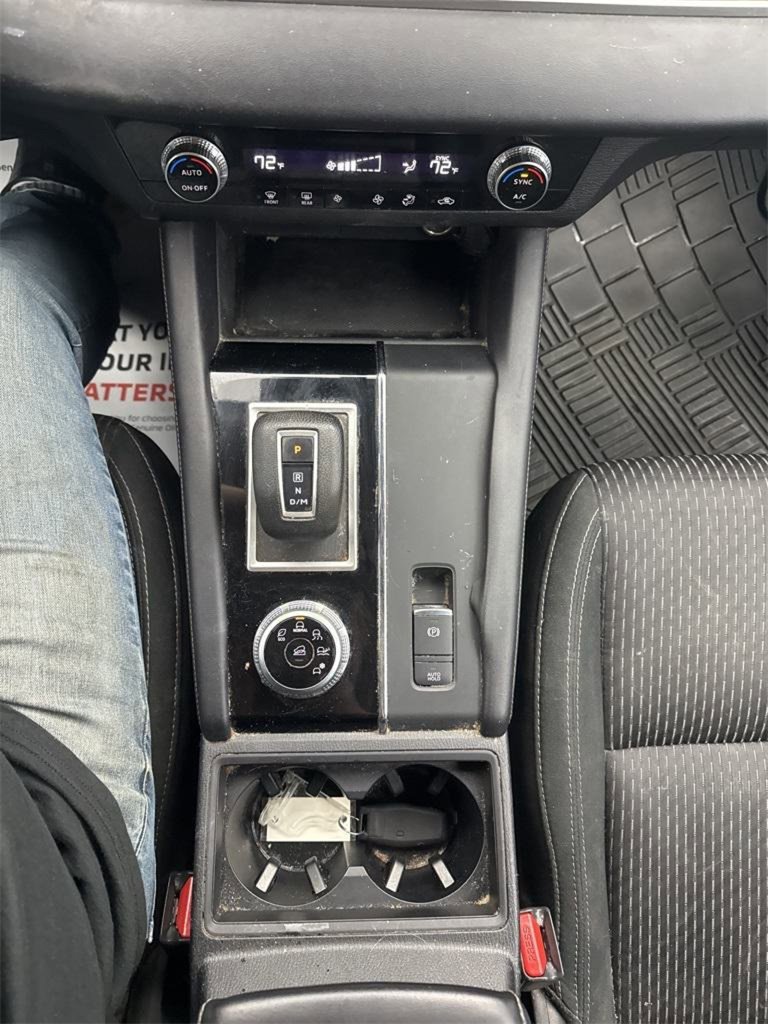 Used 2022 Mitsubishi Outlander ES image 28