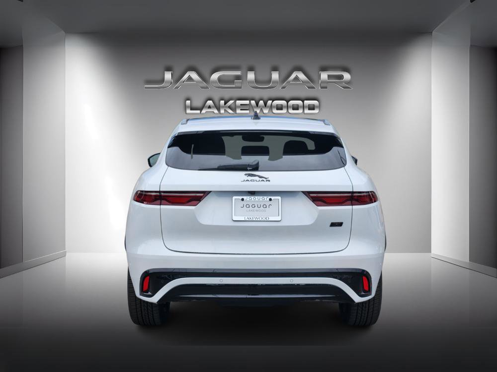 New 2026 Jaguar F-PACE R-Dynamic S image 4