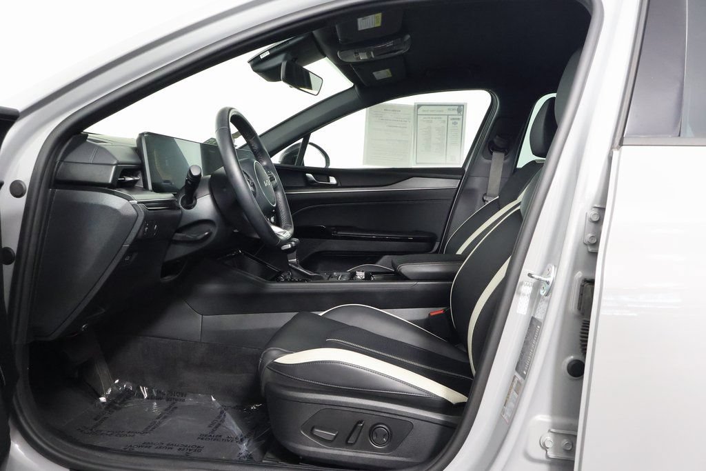 Used 2025 Kia K5 GT-Line FWD image 10