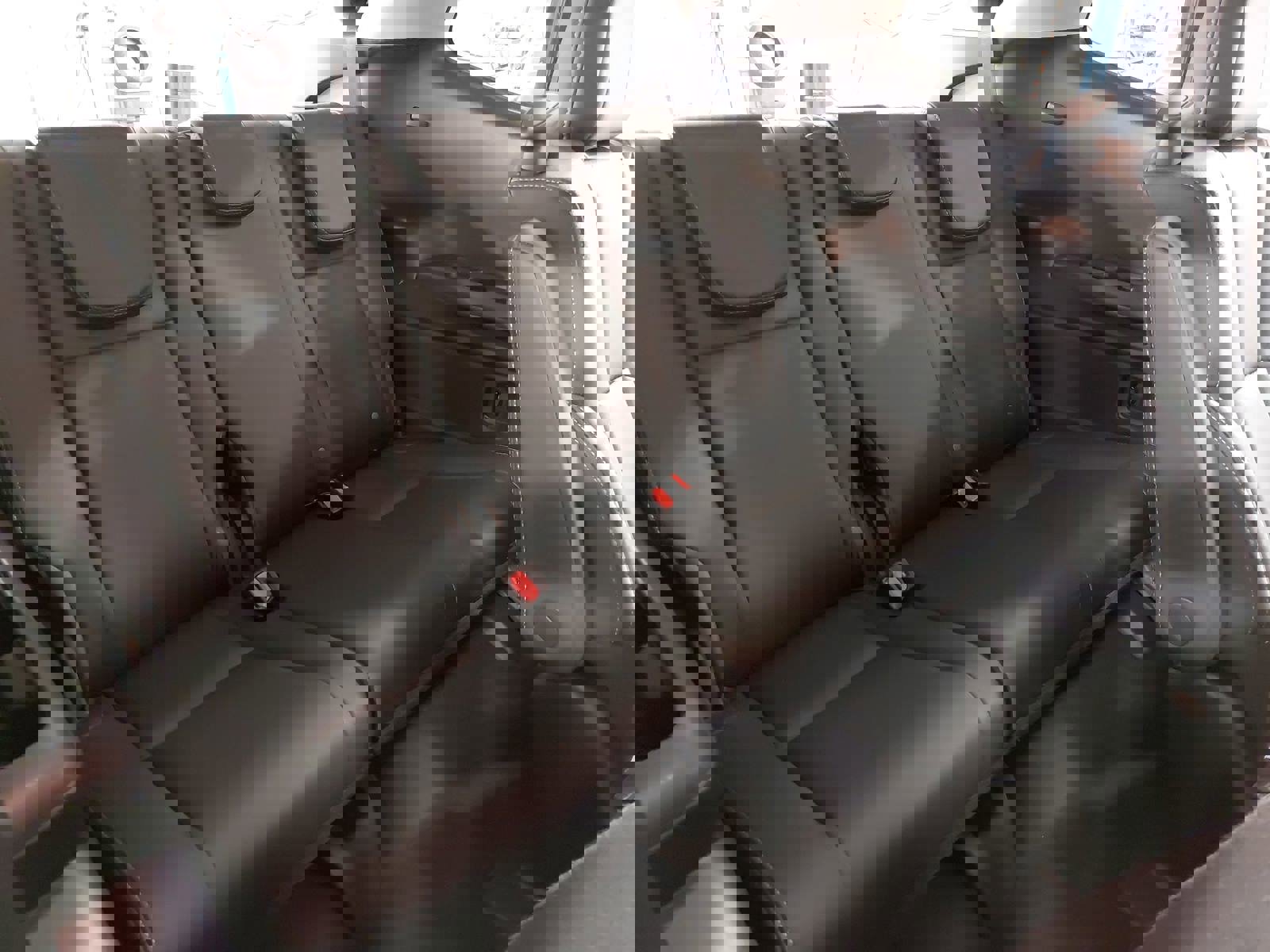 Used 2024 Subaru Ascent Limited image 13