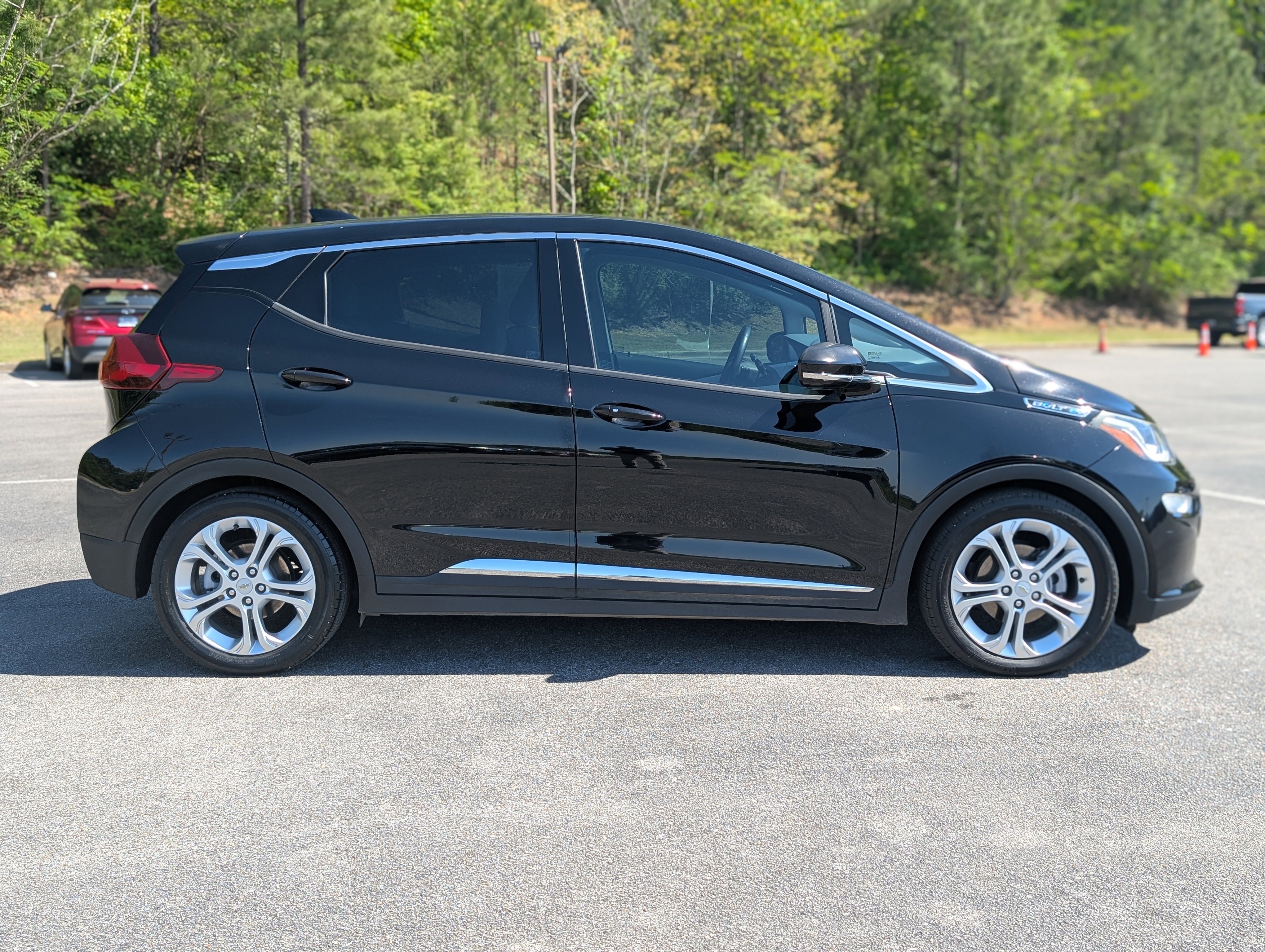 Used 2020 Chevrolet Bolt LT image 10