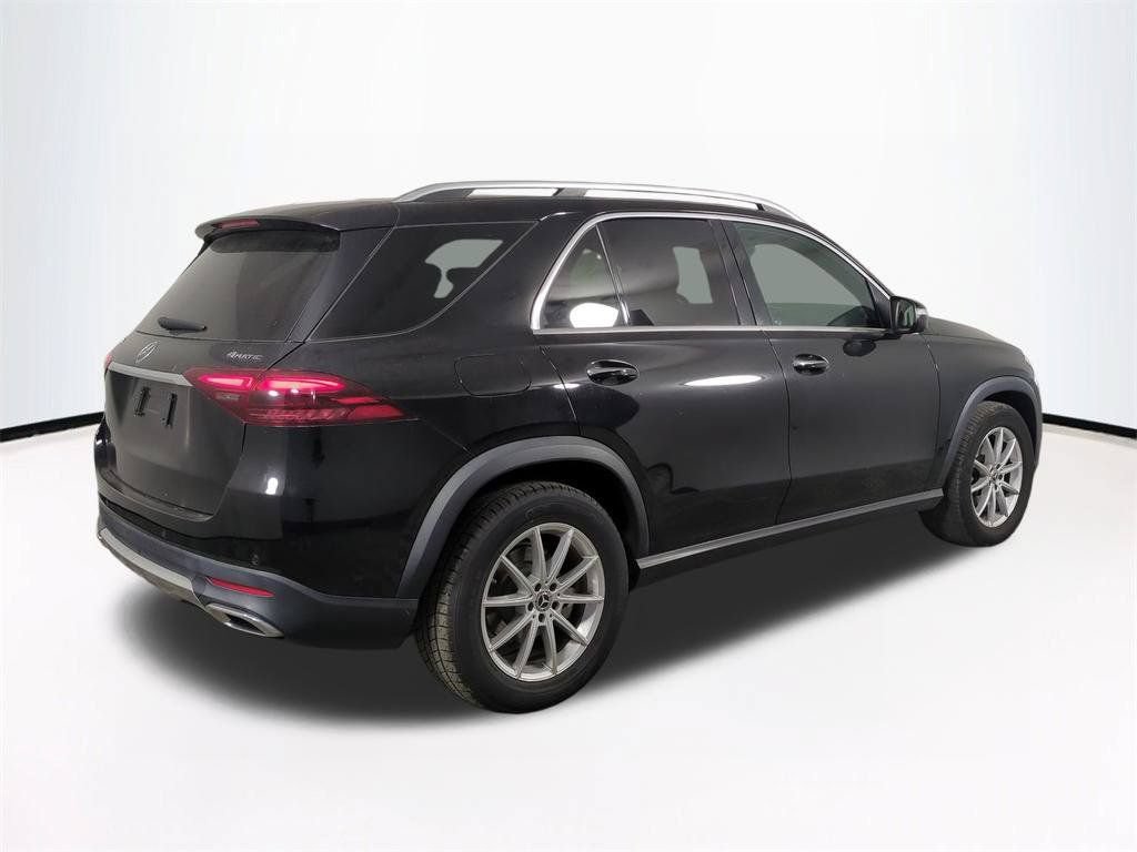 Used 2024 Mercedes-Benz GLE 350 4MATIC w/ 3rd Row Seat Package image 5