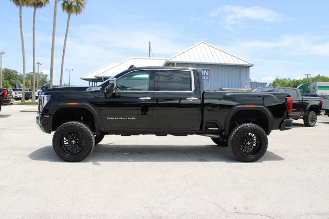 Used 2025 GMC Sierra 2500 Denali w/ Denali Reserve Package AWD/4WD image 6