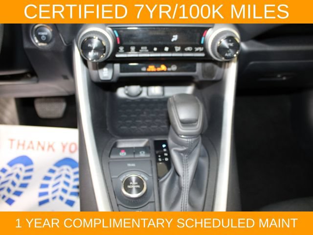 Used 2025 Toyota RAV4 XLE AWD/4WD image 27
