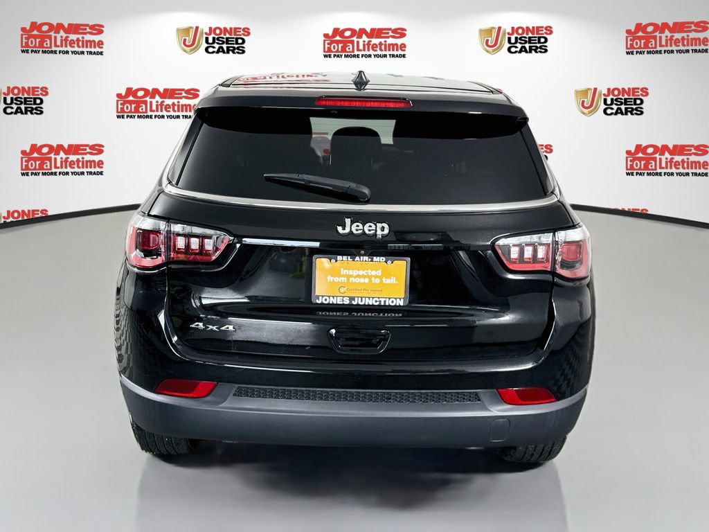 Used 2023 Jeep Compass Sport AWD/4WD image 14