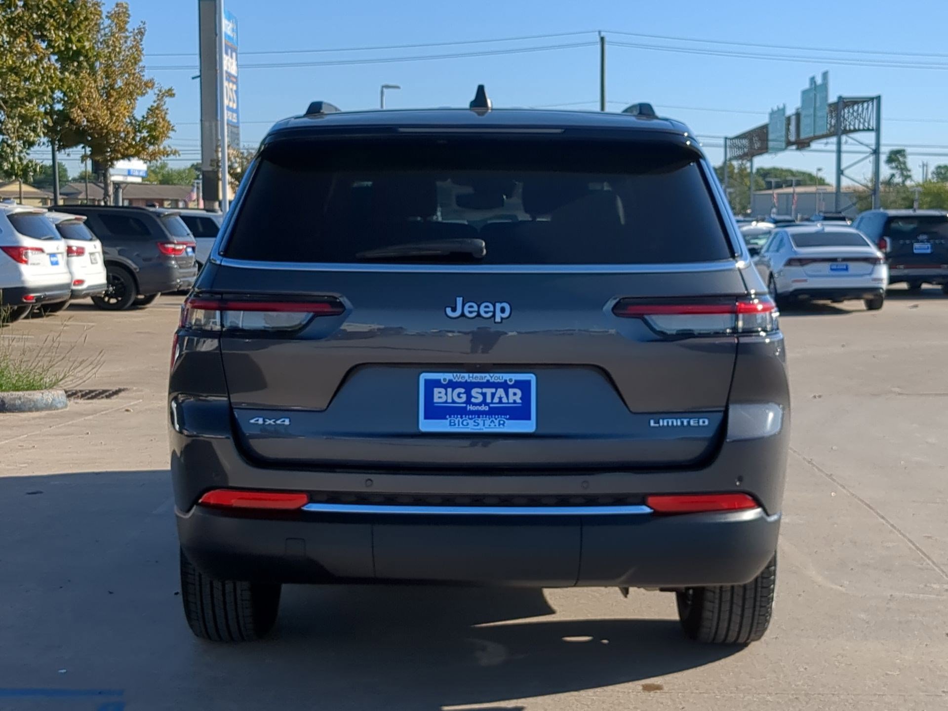 Used 2024 Jeep Grand Cherokee L Limited image 5