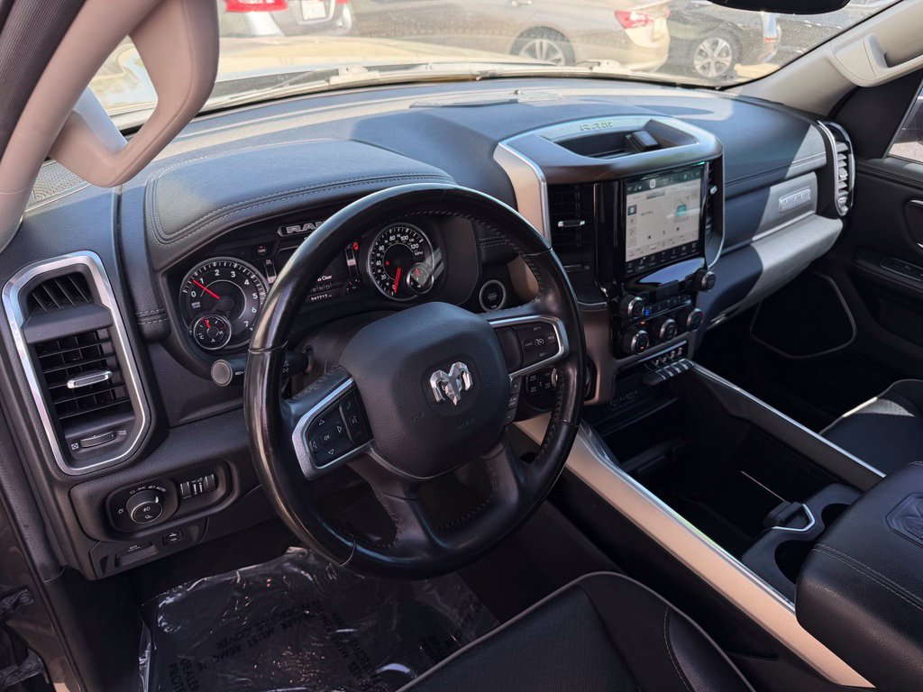 Used 2022 RAM 1500 Laramie AWD/4WD image 19