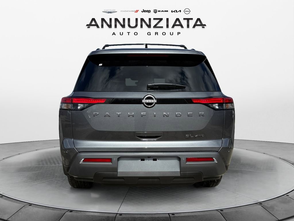 New 2026 Nissan Pathfinder SL image 4