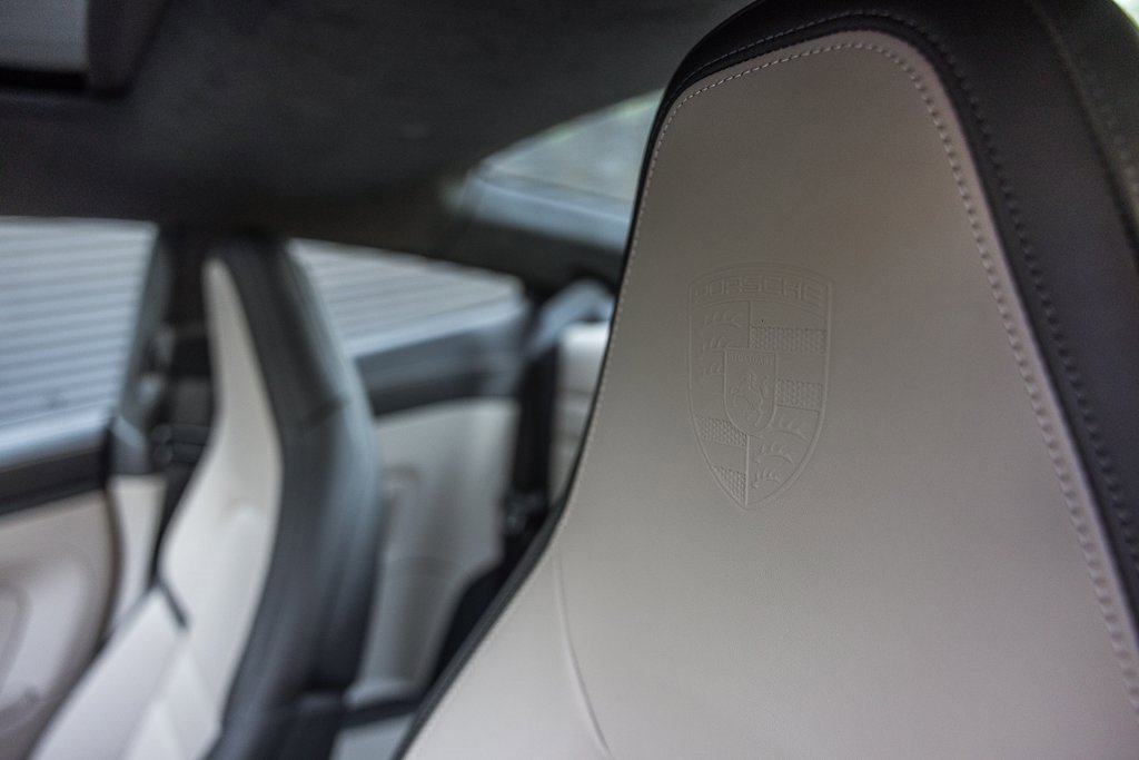 Certified 2025 Porsche 911 Carrera GTS image 15