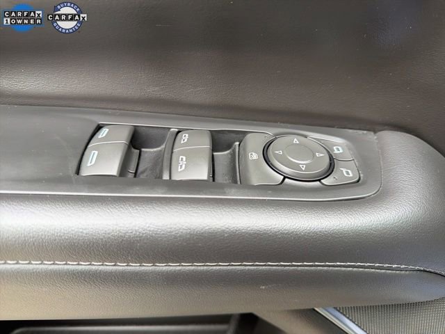 Used 2025 Chevrolet Suburban Z71 image 27