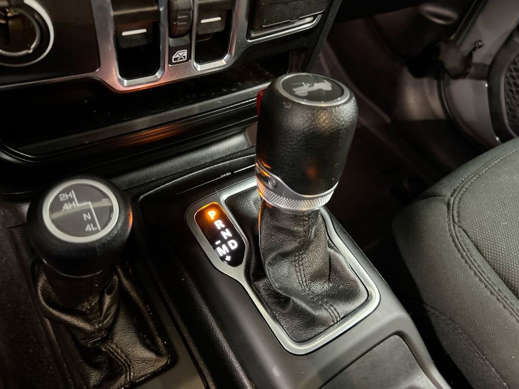 Used 2020 Jeep Wrangler Unlimited Willys image 17