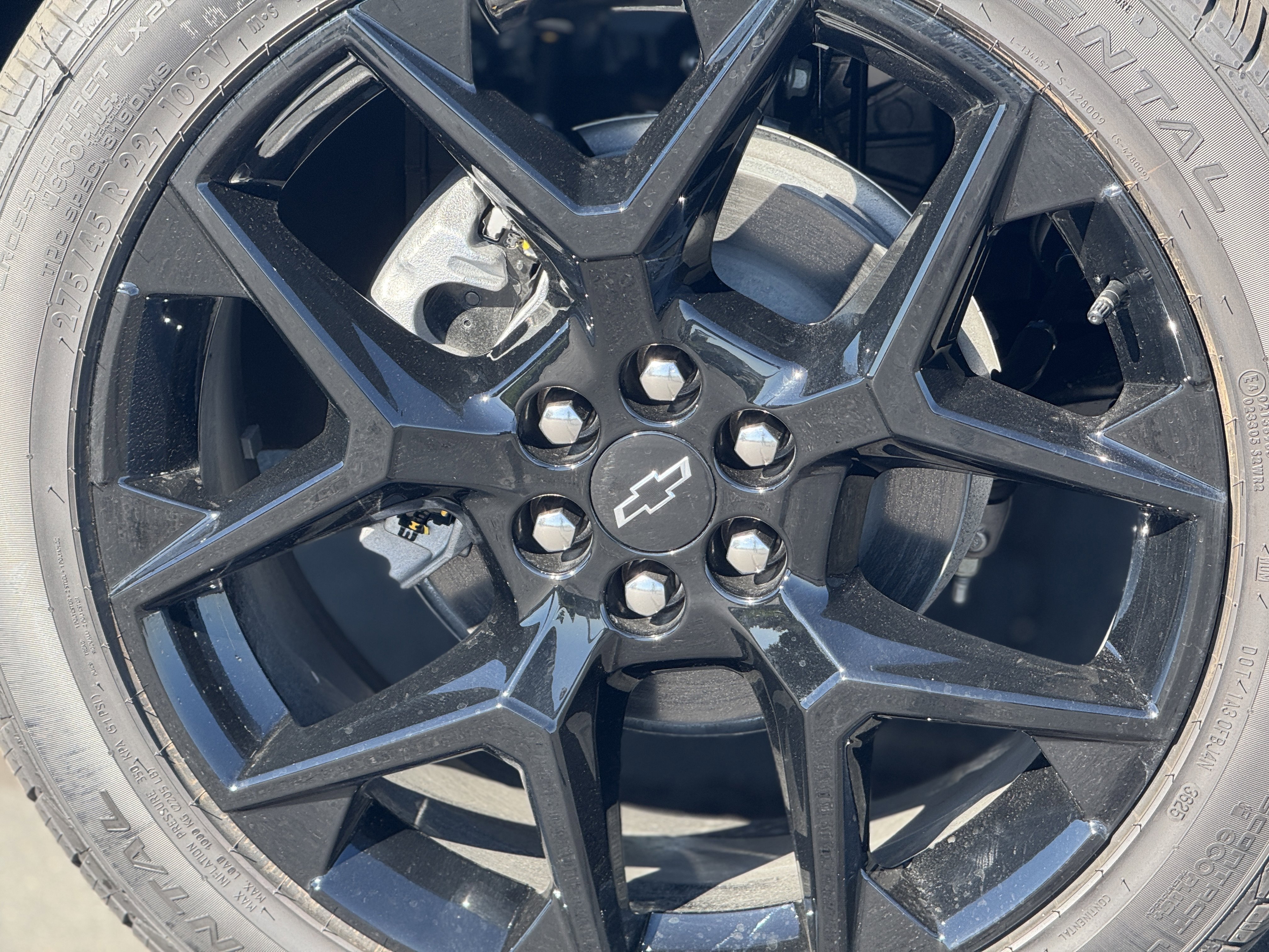 New 2026 Chevrolet Traverse RS w/ LPO, Floor Liner Package image 9