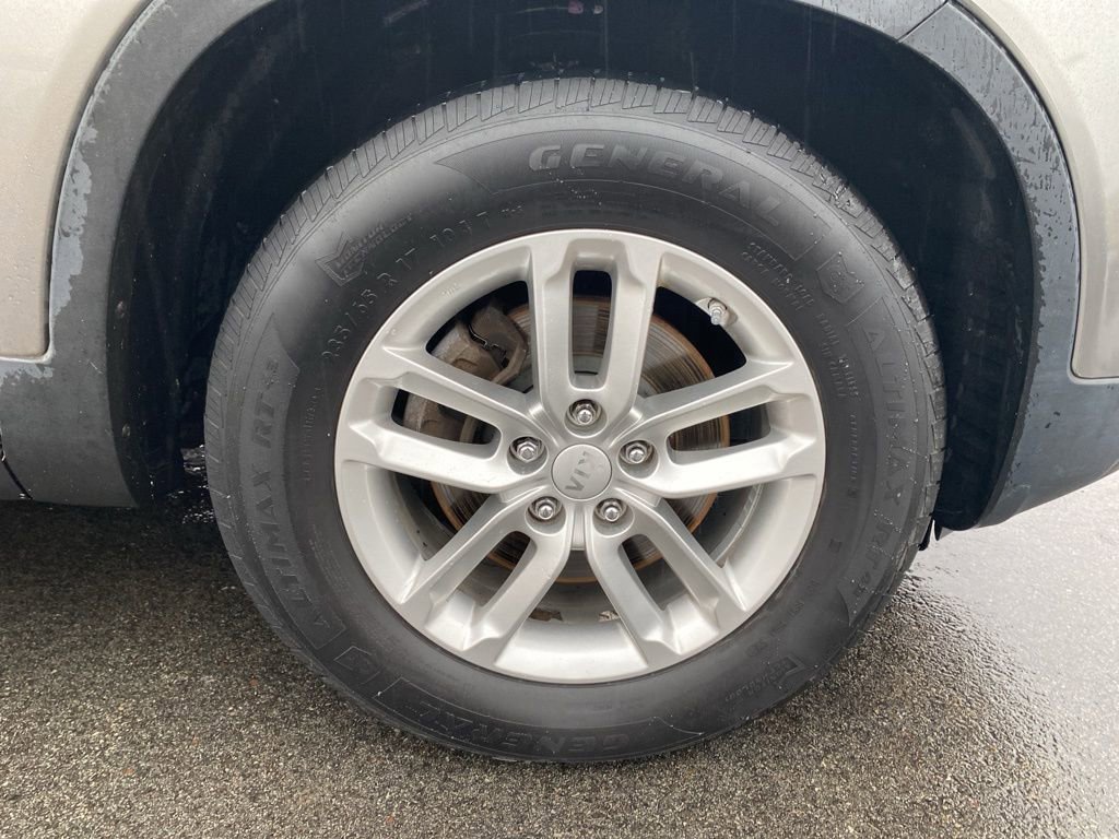 Used 2015 Kia Sorento LX image 9