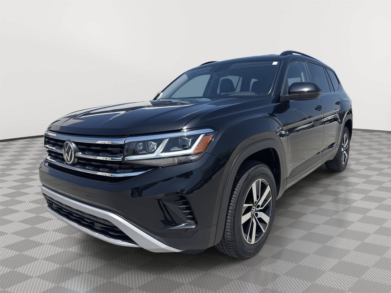 Certified 2022 Volkswagen Atlas SE AWD/4WD image 3