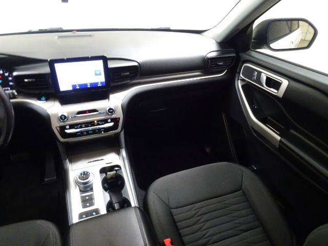 Used 2021 Ford Explorer XLT RWD image 34