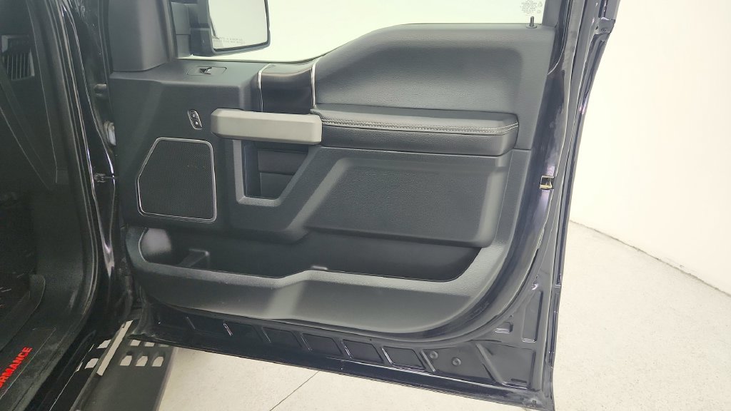Used 2019 Ford F150 Raptor w/ Equipment Group 802A Luxury AWD/4WD image 30