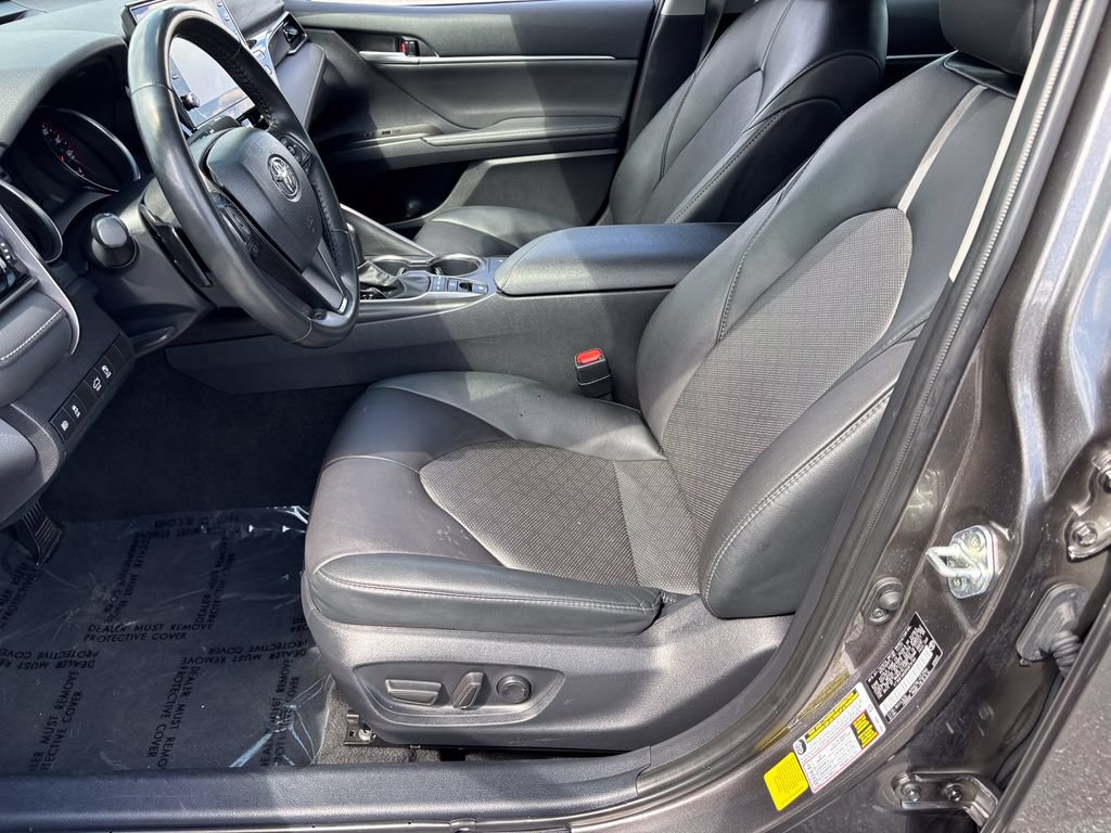 Used 2024 Toyota Camry XSE FWD image 18
