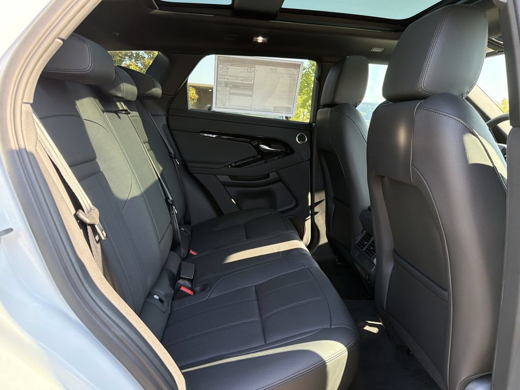 New 2026 Land Rover Range Rover Evoque S AWD/4WD image 14