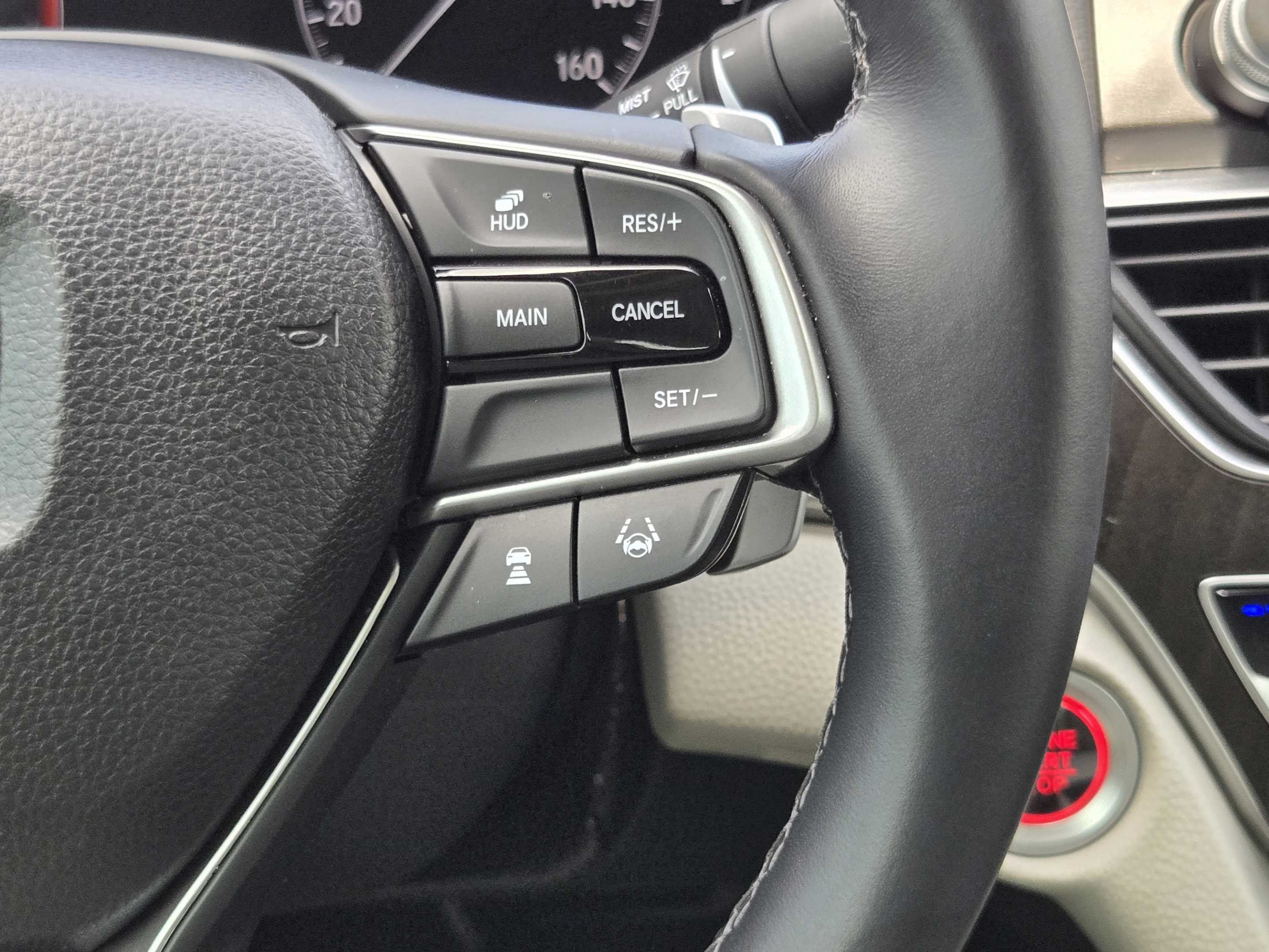 Used 2018 Honda Accord Touring image 27