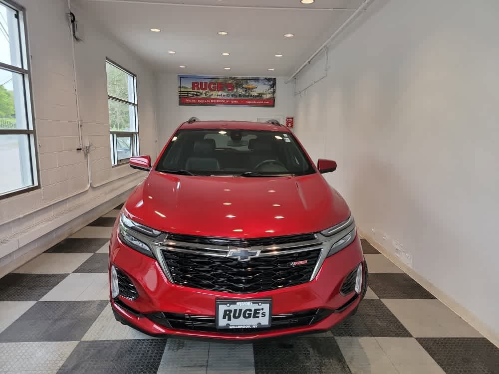 Used 2023 Chevrolet Equinox RS AWD/4WD image 7