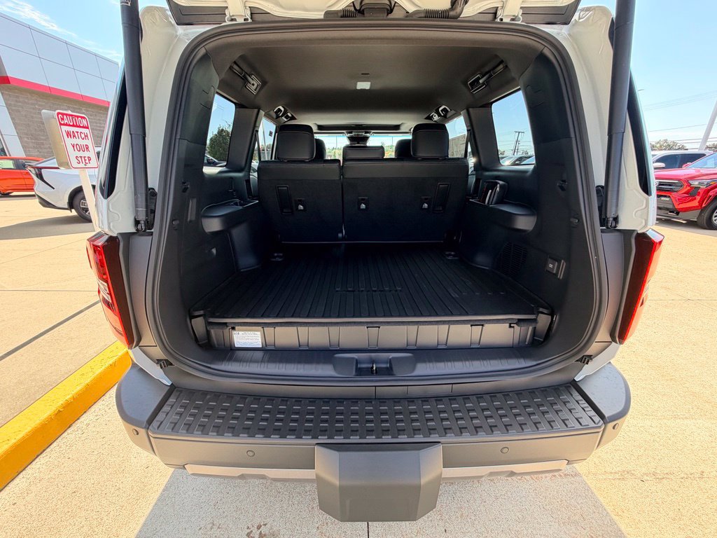 New 2027 Toyota Land Cruiser w/ Premium Package AWD/4WD image 29