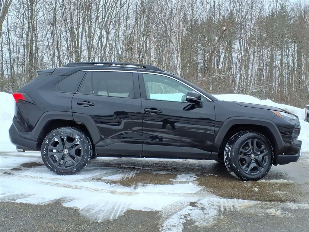 Used 2024 Toyota RAV4 Adventure image 3