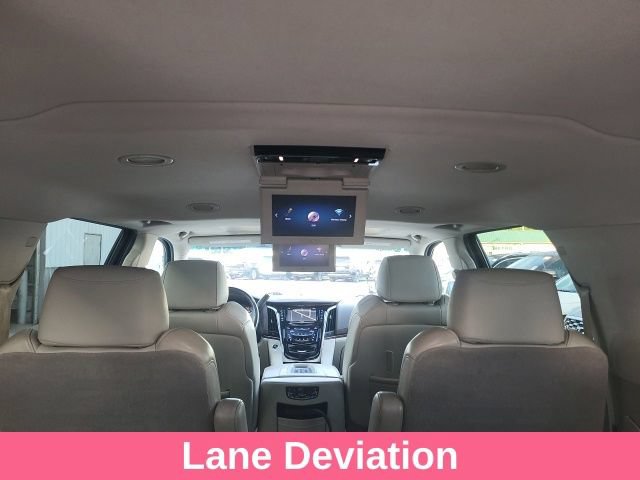 Used 2017 Cadillac Escalade ESV Luxury AWD/4WD image 8