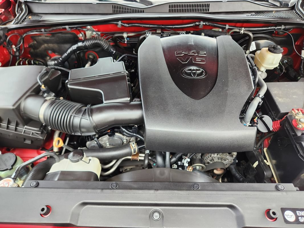 Used 2019 Toyota Tacoma SR5 AWD/4WD image 34