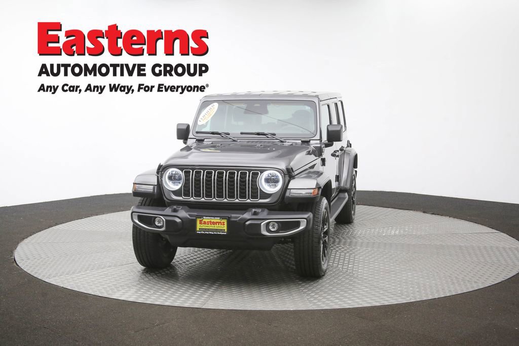 Used 2025 Jeep Wrangler Unlimited Sahara AWD/4WD image 49