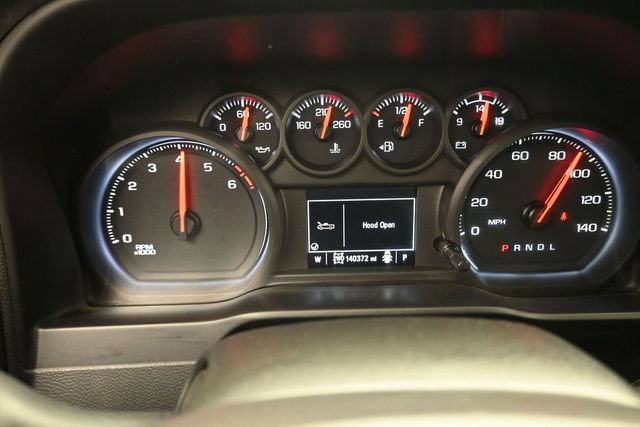 Used 2021 Chevrolet Silverado 1500 Custom Trail Boss w/ LPO, Dark Essentials Package AWD/4WD image 9