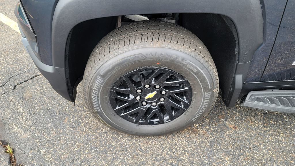 New 2026 Chevrolet Silverado EV LT image 6