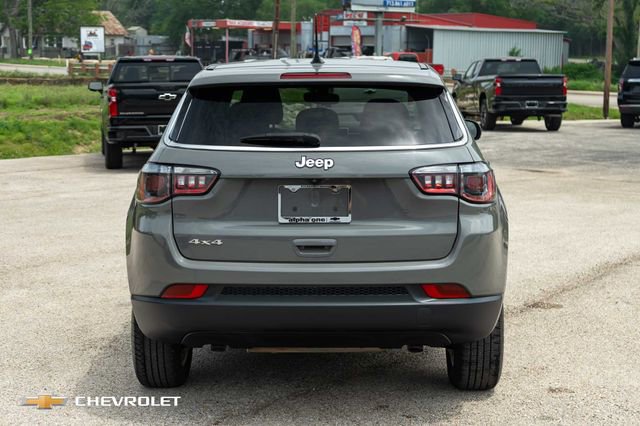 Used 2023 Jeep Compass Sport AWD/4WD image 7