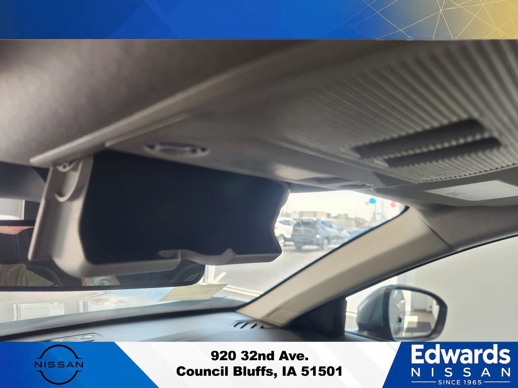 New 2025 Nissan Kicks SV AWD/4WD image 32