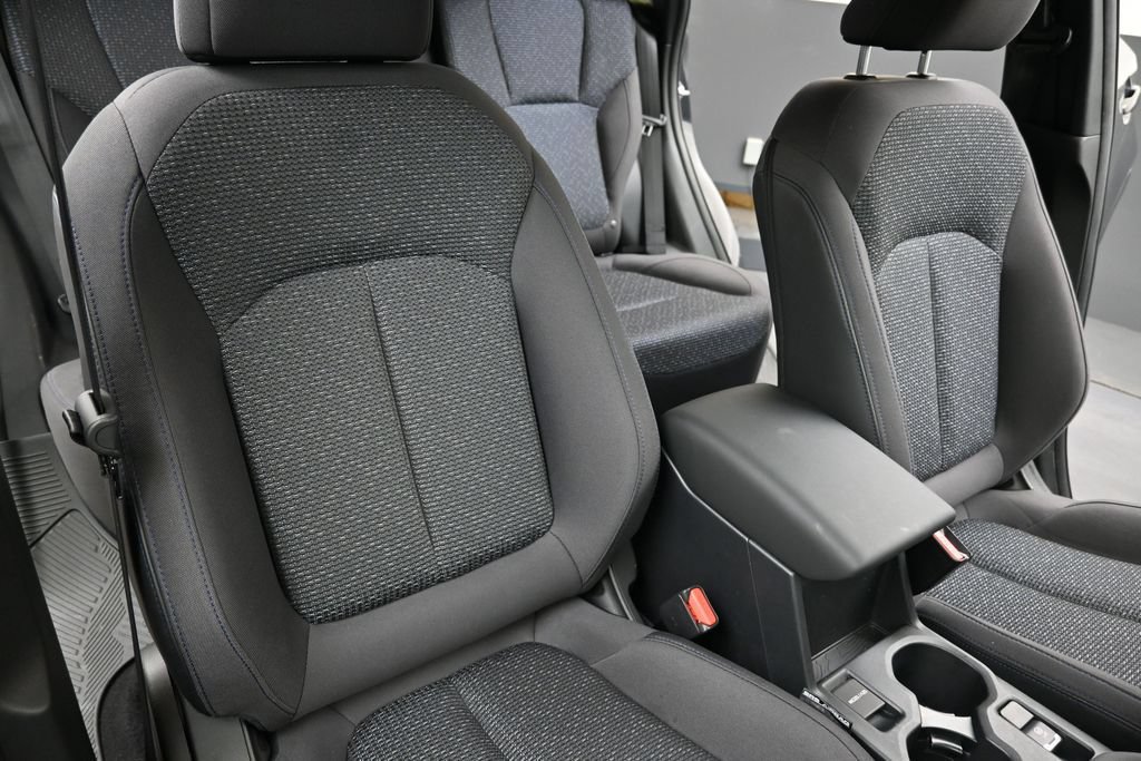 Certified 2025 Subaru Forester Premium AWD/4WD image 14