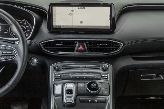 Used 2023 Hyundai Santa Fe SEL image 7