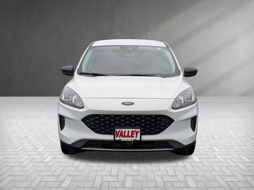 Used 2022 Ford Escape SE image 3