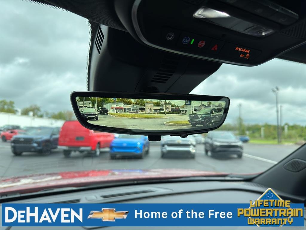 New 2026 Chevrolet Traverse RS w/ LPO, Floor Liner Package AWD/4WD image 34