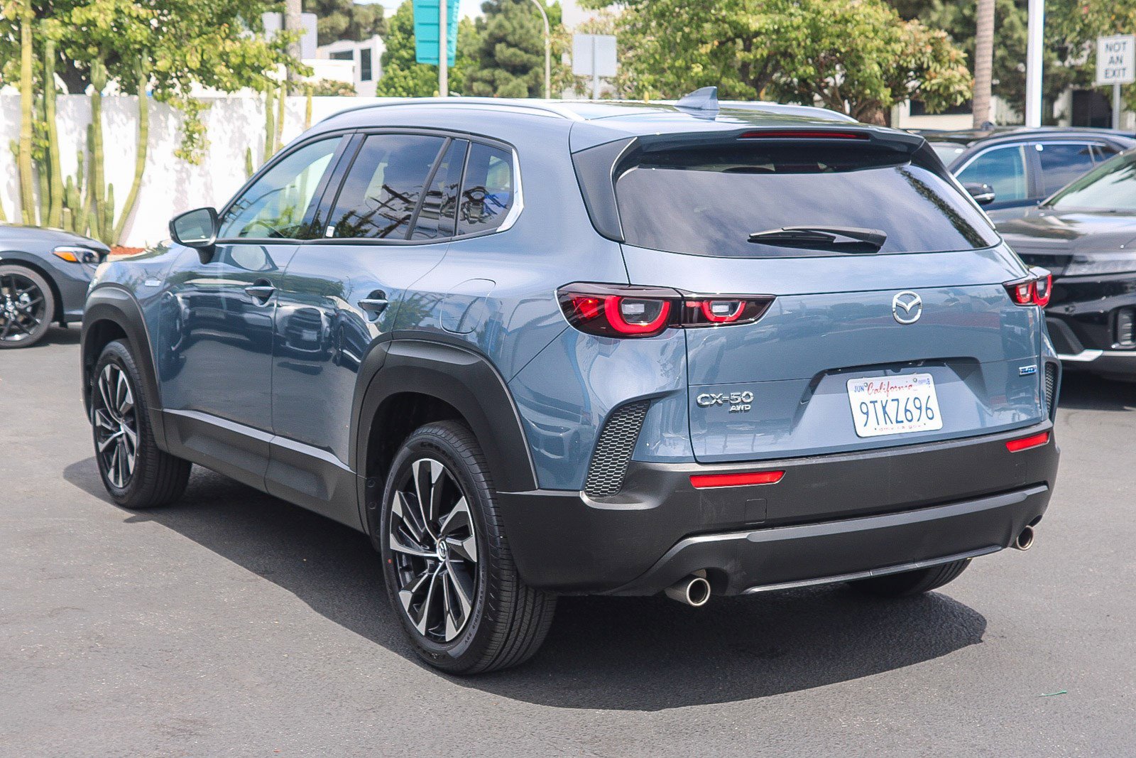 Used 2025 MAZDA CX-50 2.5 Hybrid w/ Premium Plus Pkg AWD/4WD image 7