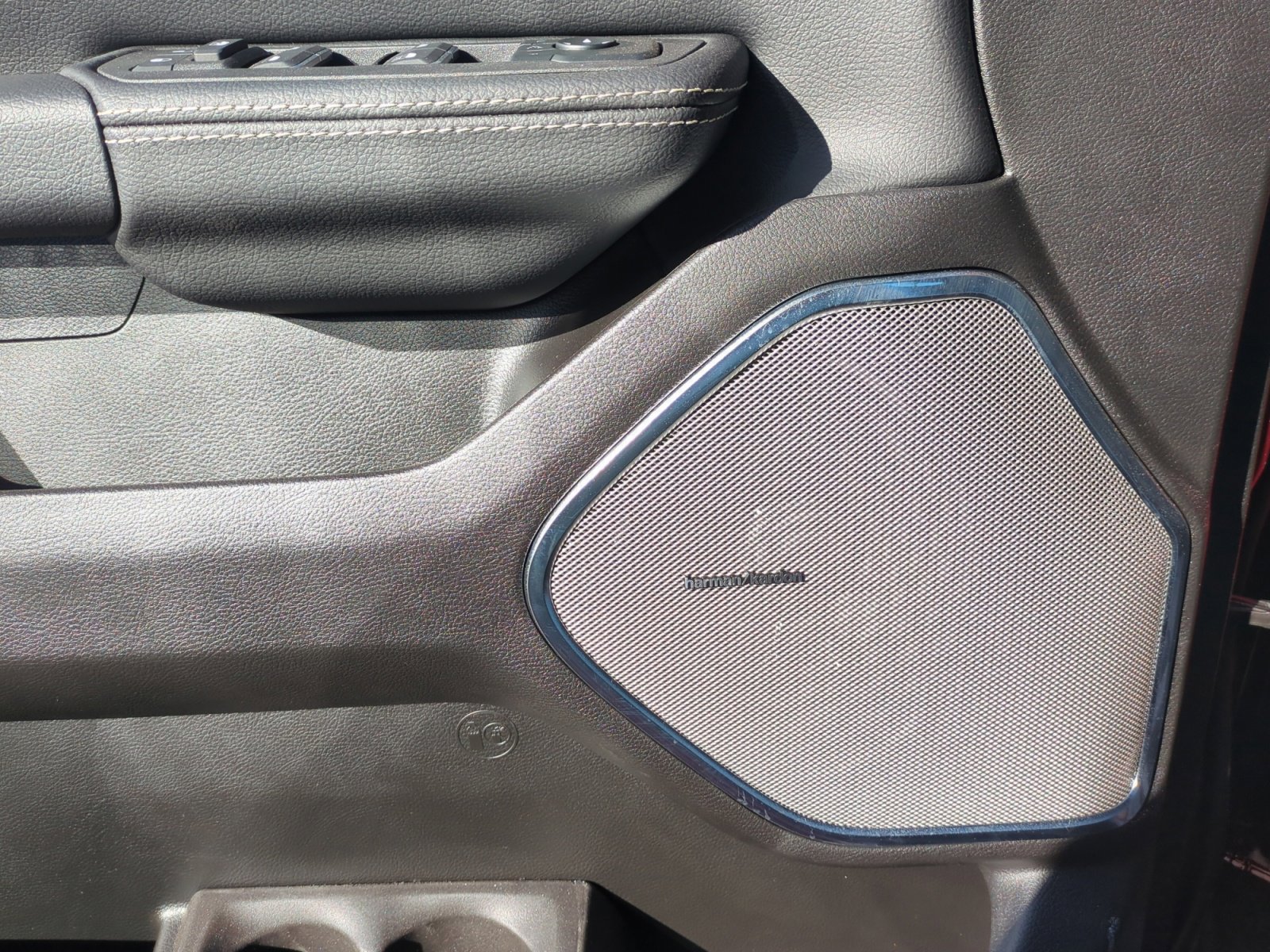 New 2026 RAM 1500 Laramie image 27