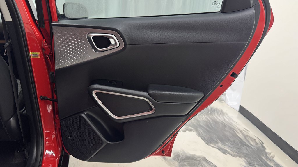 Used 2020 Kia Soul LX FWD image 22