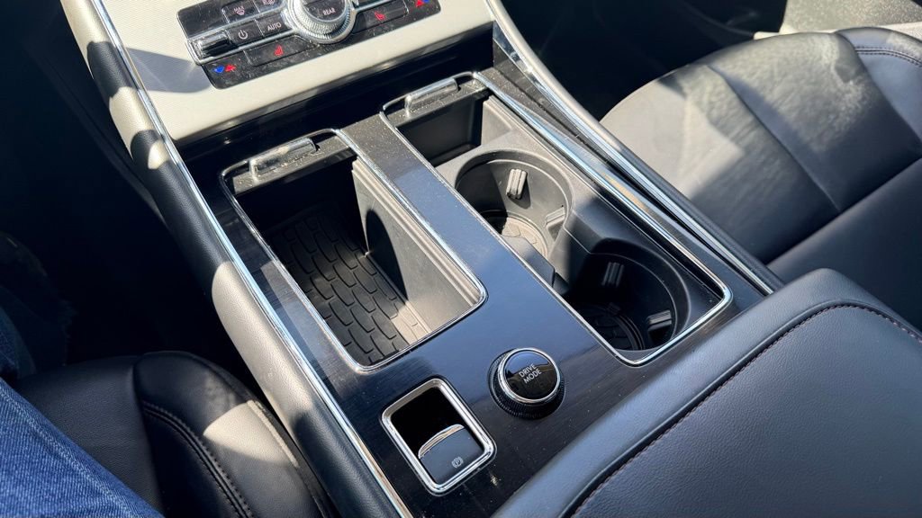 Used 2023 Lincoln Aviator AWD image 23