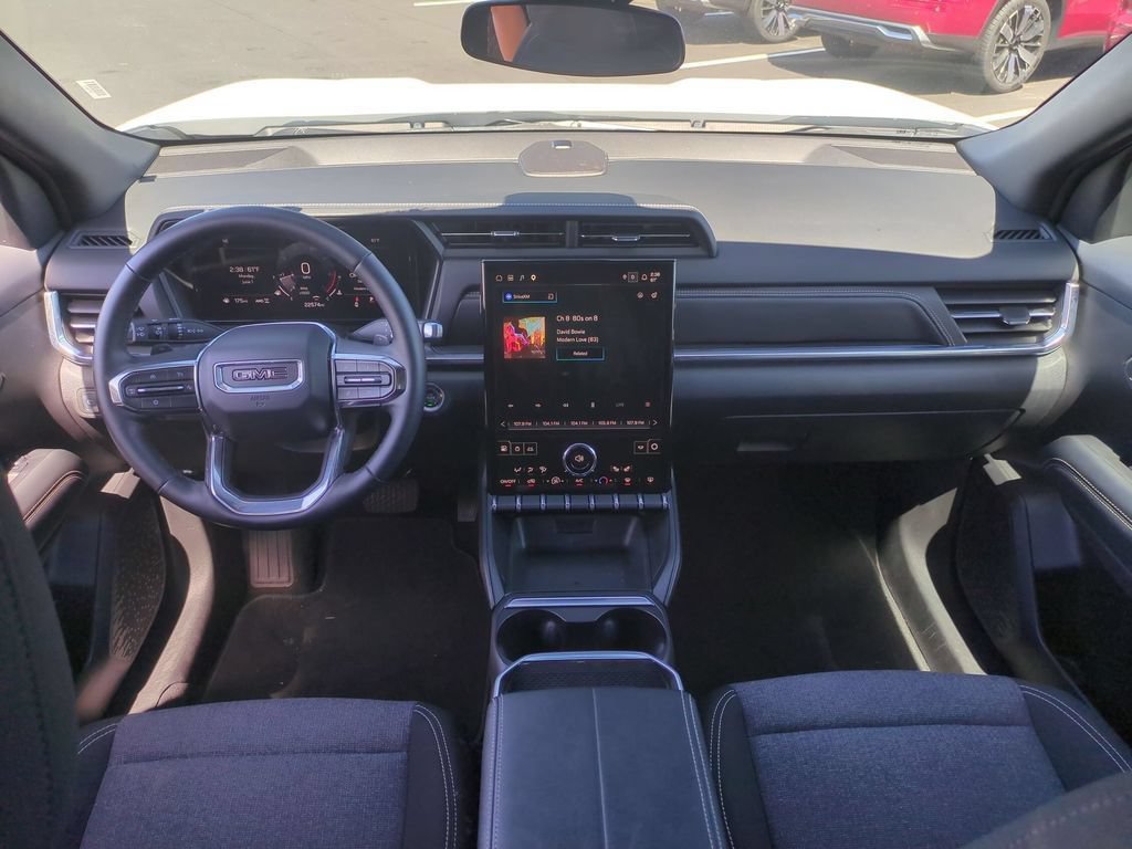 Used 2025 GMC Terrain Elevation AWD/4WD image 29