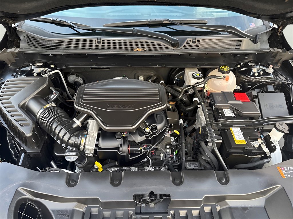 Used 2023 Chevrolet Blazer RS w/ Enhanced Convenience Package image 9