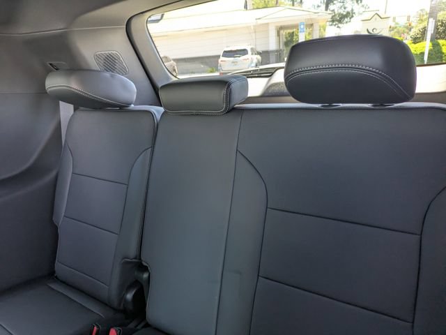 New 2026 Buick Enclave Preferred w/ Power Package FWD image 15