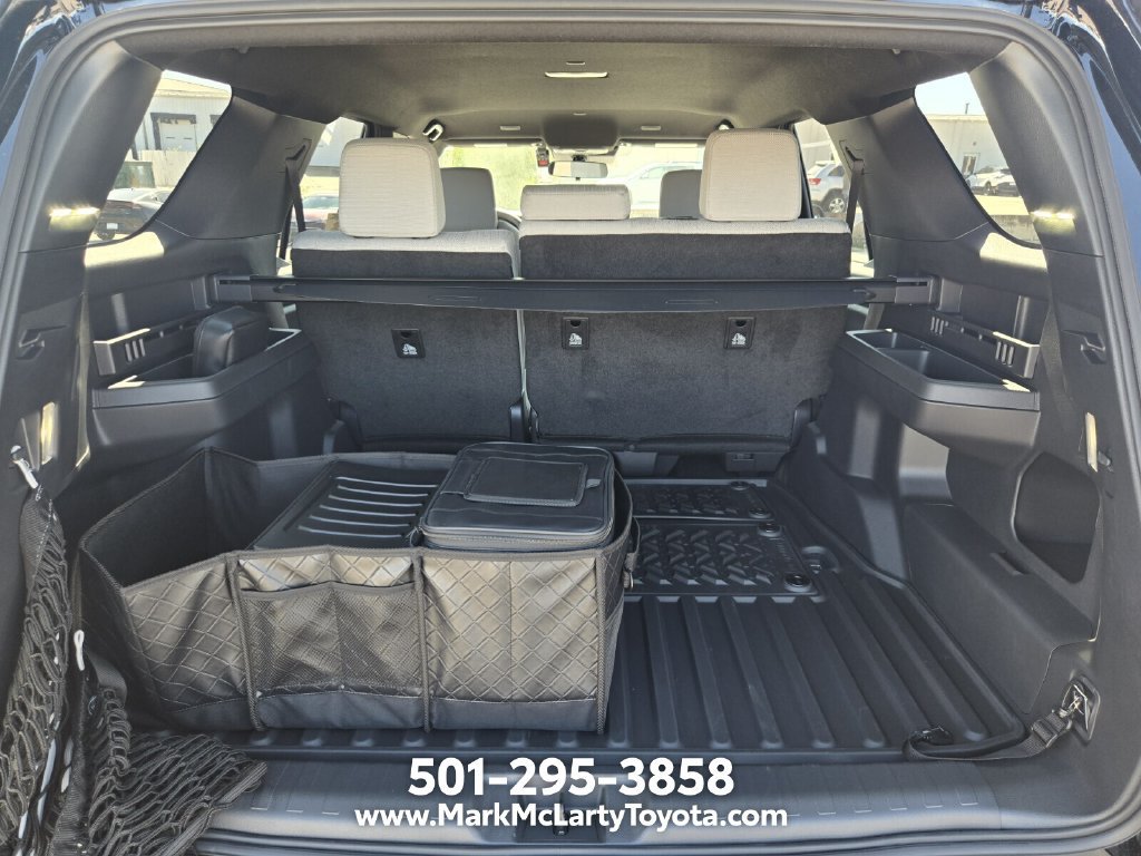 New 2026 Toyota 4Runner SR5 AWD/4WD image 14